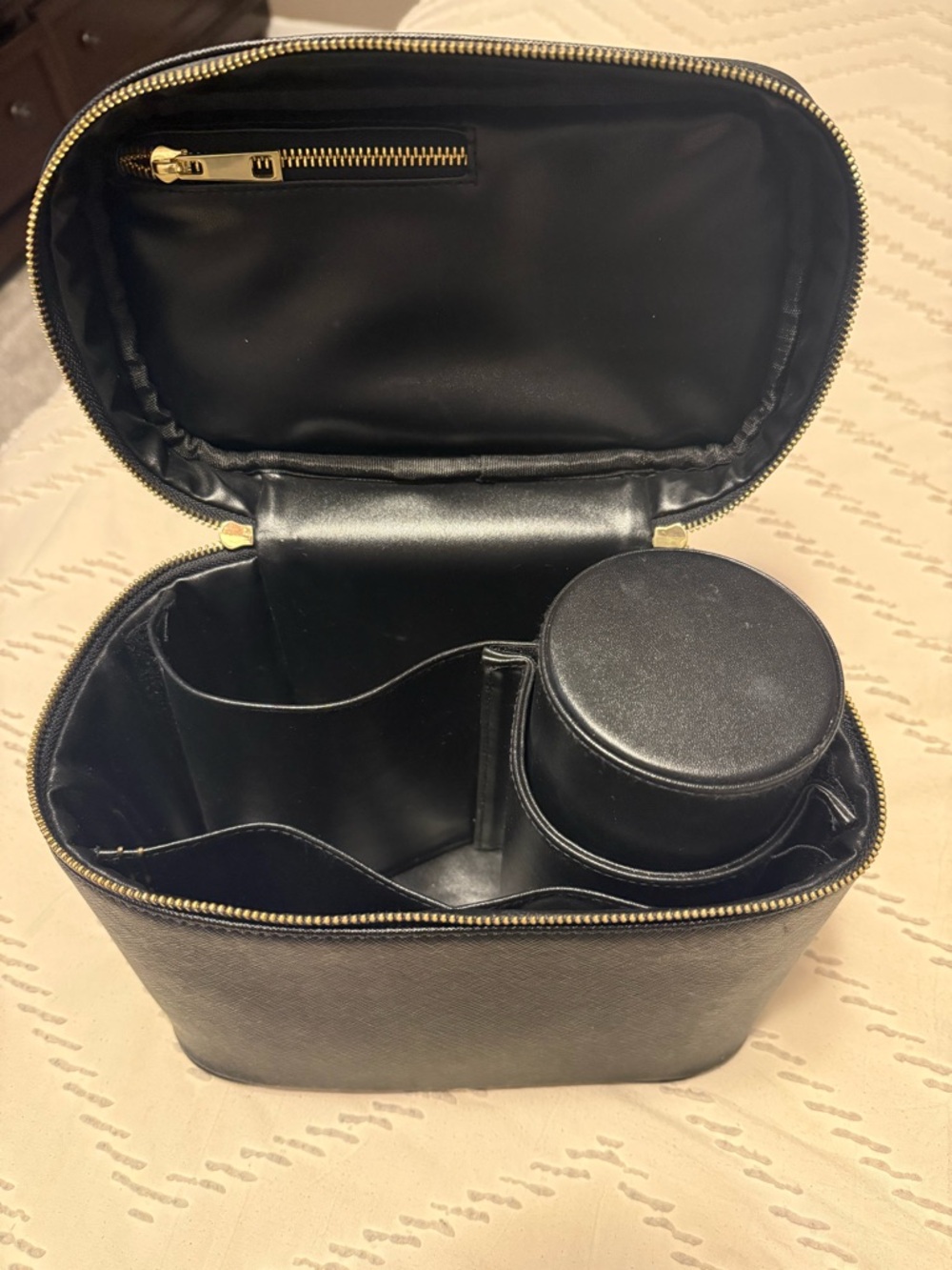 Sly Beauty Black Travel Makeup Case - Picture 2 of 5